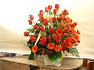 赤のアレンジ｜「木村ガーデン」　（東京都渋谷区の花キューピット加盟店 花屋）のブログ